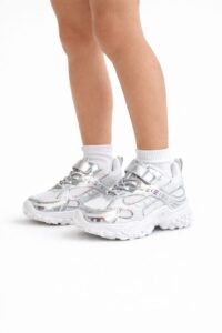 kinder Sneaker Mila beige
