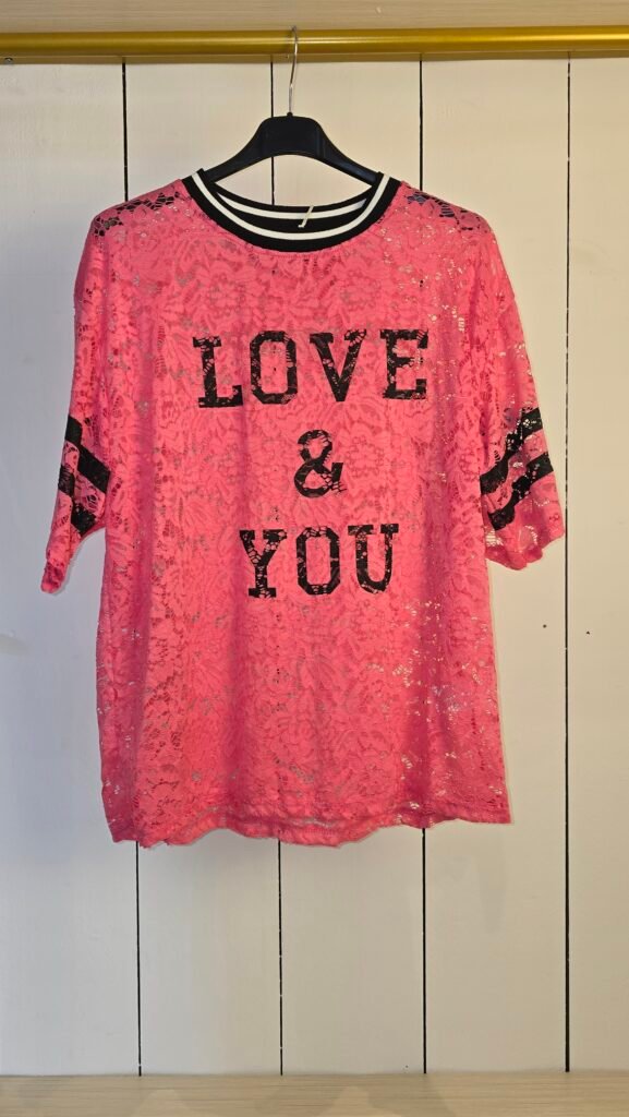Love t-shirt roze