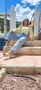 jeans dad fit met gele strass broekzakken