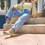 jeans dad fit met gele strass broekzakken